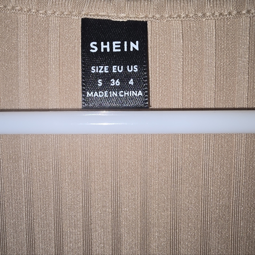 SHEIN Beige Ribbed Wrap Crop Top Size: Small - Picture 3 of 4